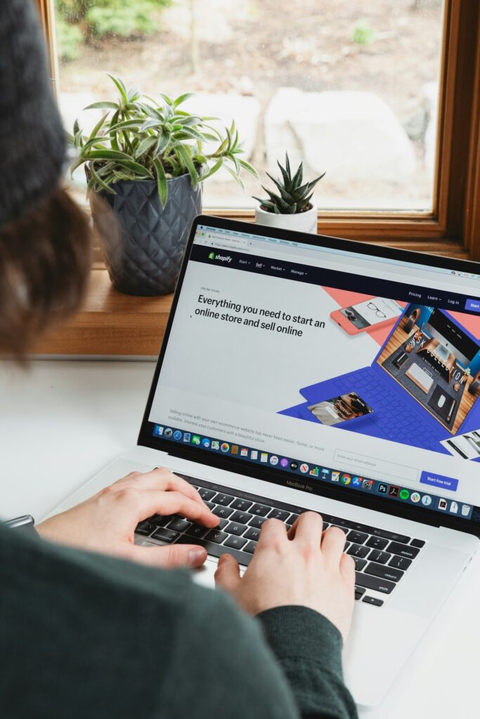 DTC online shopping